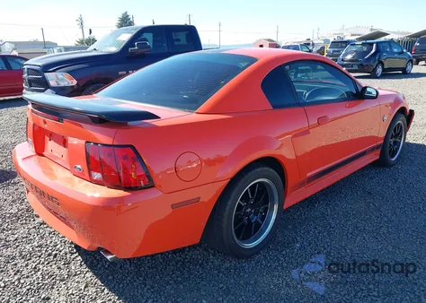 2004 Ford Mustang Mach 1 z USA, uszkodzony, nr VIN 1FAFP42R84F157051